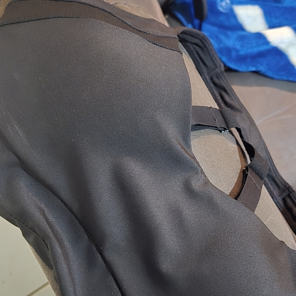 Avia Sports Bra Black Racerback Strappy Molded Cups Adjustable XL Athletic Gym - Picture 7 of 8